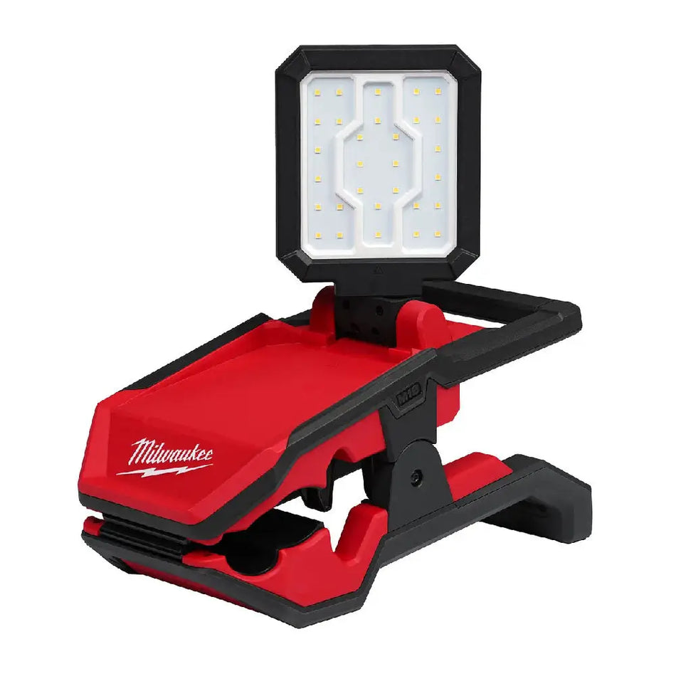 FOCO INAL M18 S/BAT 2000 LUMENES ROVER TIPO PRENSA MILWAUKEE 2358-20