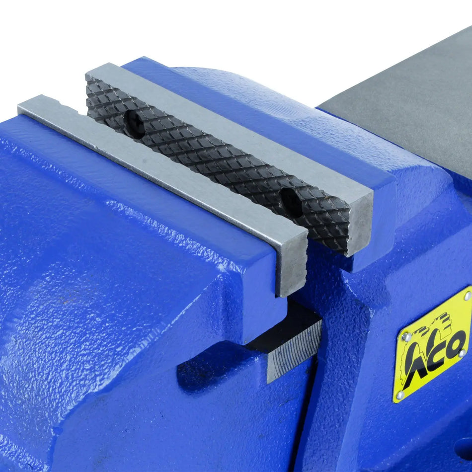 TORNILLO DE BANCO 6 PULG 83106