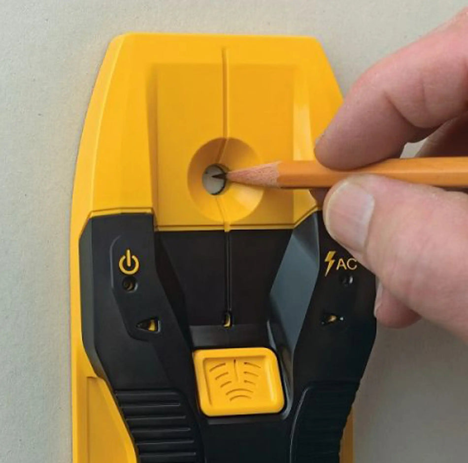 DEWALT DW0100 STUD FINDER